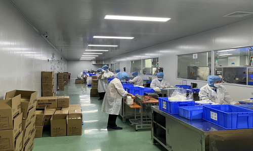 ​风暴娱乐高端包装产业多点突破